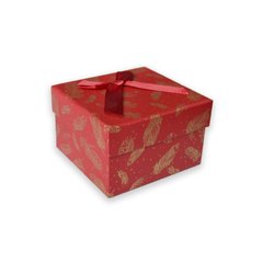 Подарункова коробка квадратна для прикрас червона з подушечкою (1 шт.)