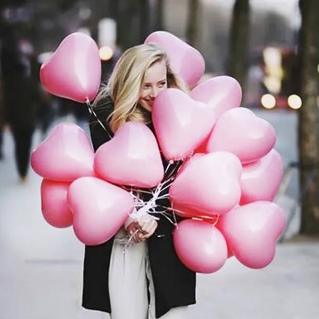 воздушные шарики сердце розовые