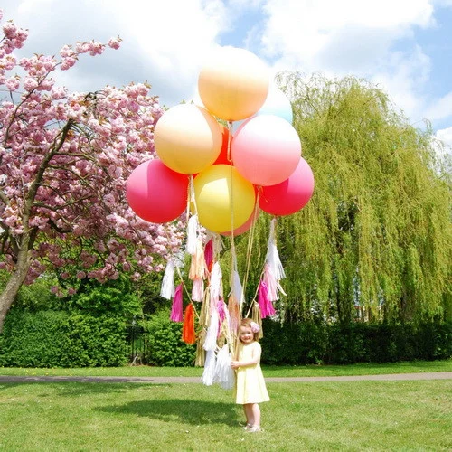  великі повітряні кульки